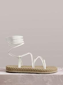 Styleloop Women's Flat Sandals, Bohemian Style Western Music Festival Party Beach Holiday Wear