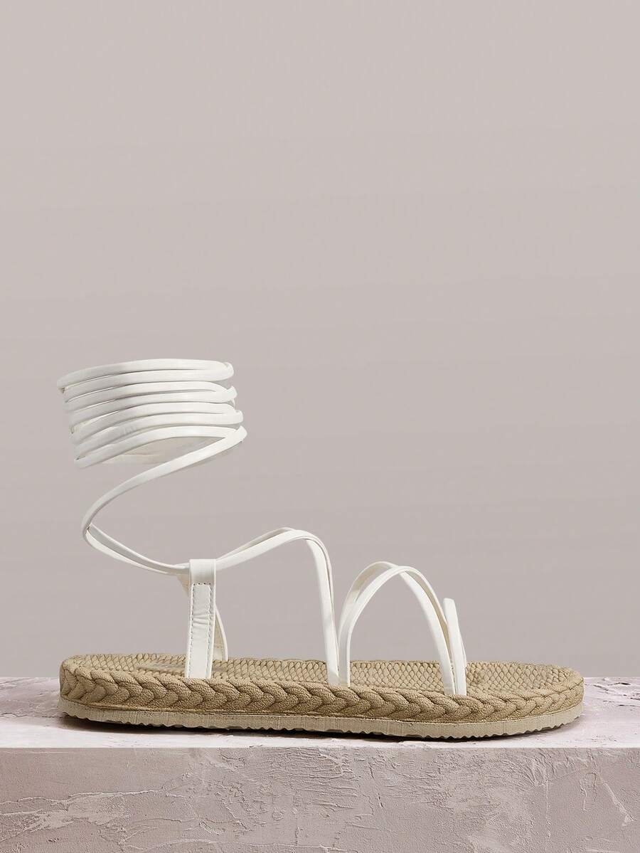 Styleloop Women's Flat Sandals, Bohemian Style Western Music Festival Party Beach Holiday Wear