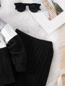 SHEIN Vintaside Kids 年輕男孩字母補丁拼色立領T卹和運動長褲