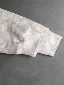 Manfinity EMRG 男士迷彩印花拉链连帽衫和运动裤休闲运动套装 男士运动套装 男士两件套 街头男士两件套 男士两件套 春秋季男士慢跑套装 - 彩色 - 查看 6