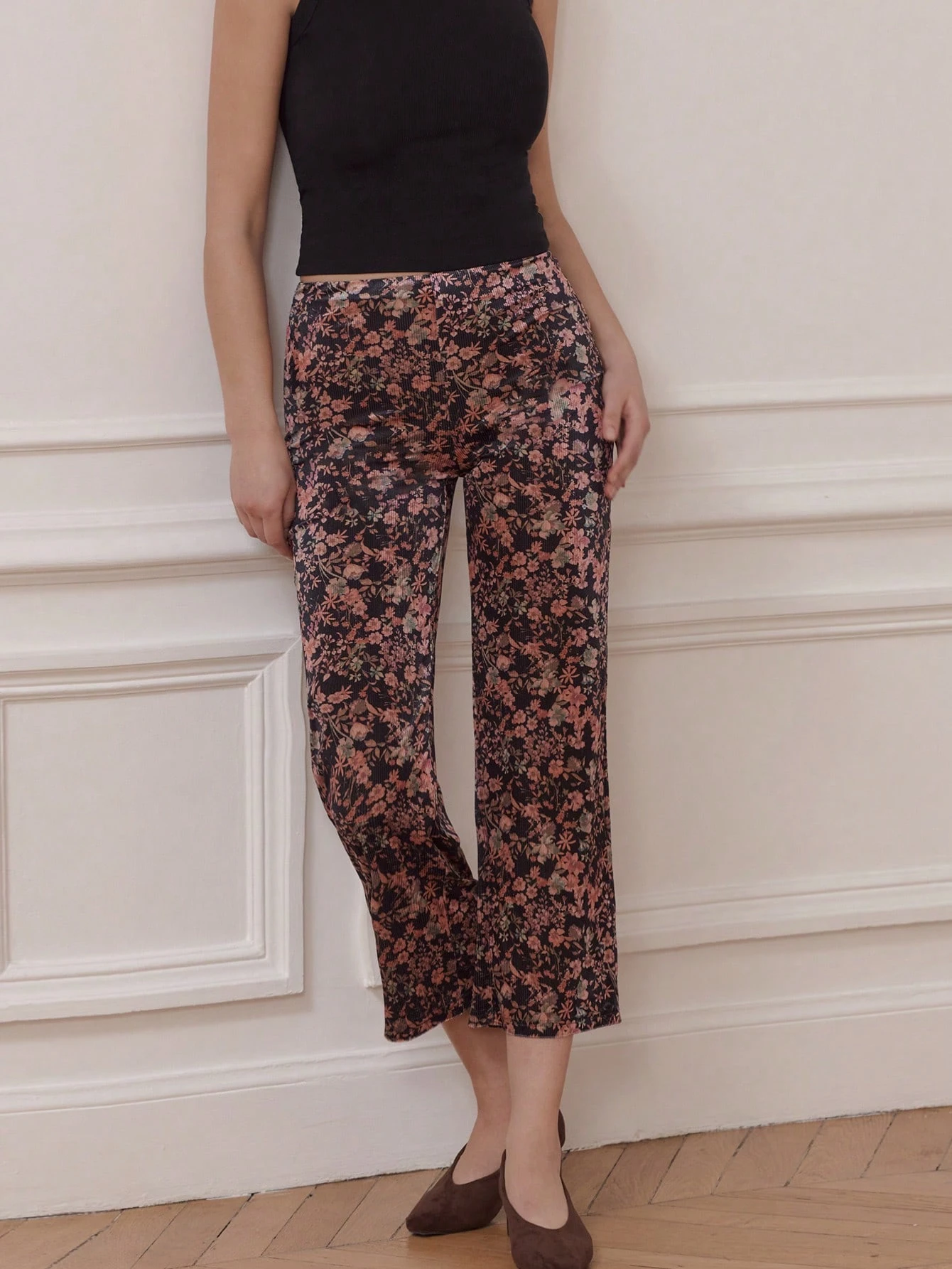 Calça de Veludo Canelado com Estampa Floral Vintage de Cintura Alta para Inverno