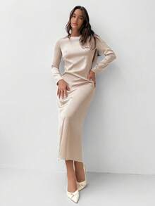 Aloruh Apricot Backless Textured Splice Plunging Neck Long Sleeve Bodycon Dress, Suitable For Parties, Balls, Winter, Valentine's Day, New Year,Winter Dresses,Valentine Outfits For Women ,New Year Dress,Elegant Dresses For Women - Apricot - View 5