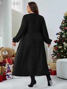 SHEIN CURVE+ 大码女式纯色灯笼红长袖罗纹针织冬装连衣裙 - 黑色 - 查看 2