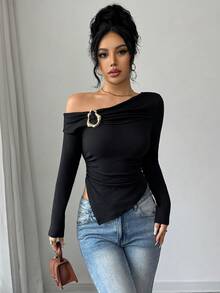 Selianne 新款秋冬斜肩长袖T恤，女士款，腰部金属扣收腰，褶皱不对称下摆针织上衣 - 黑色 - 查看 4