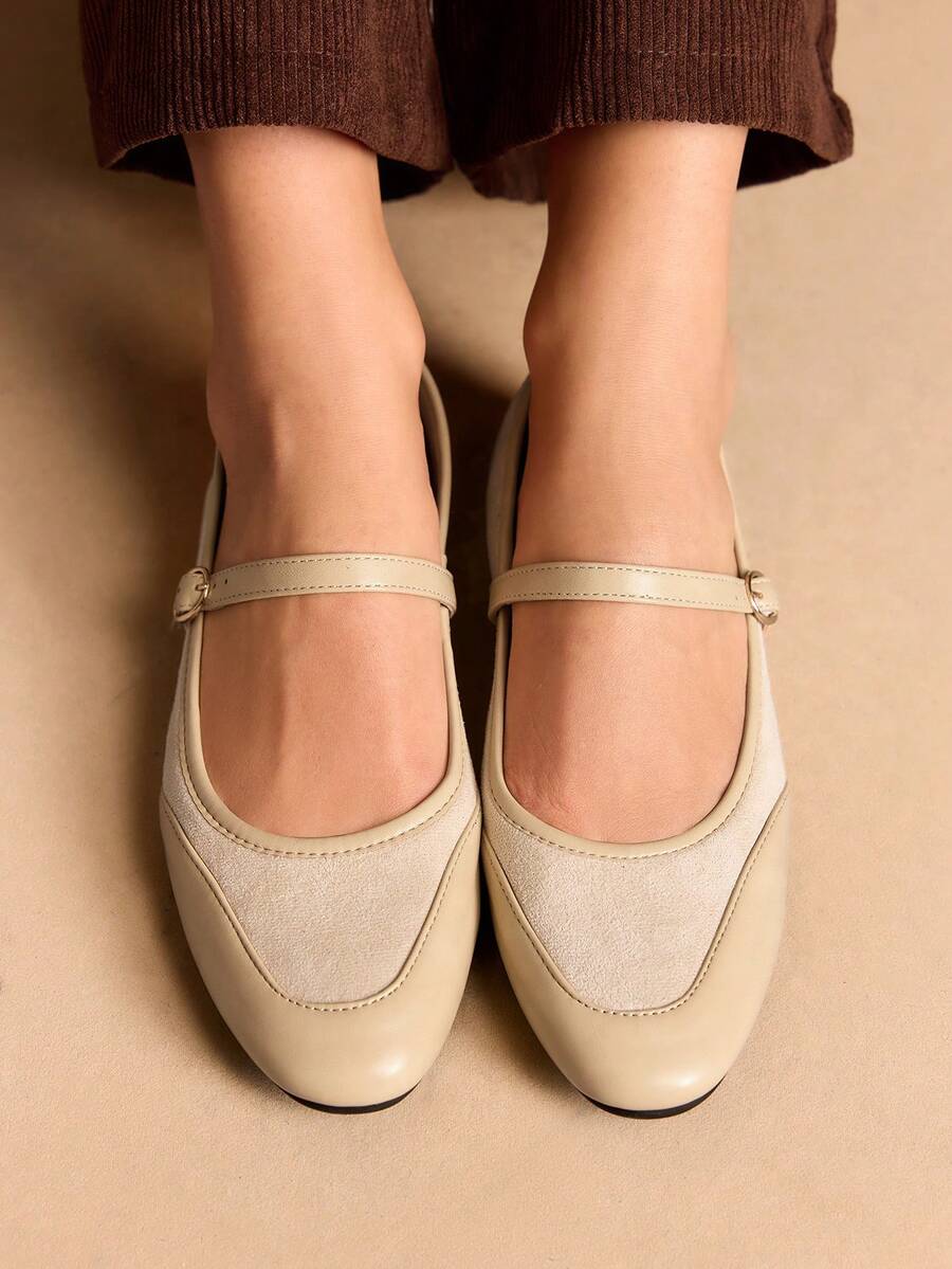 Rosivie Women's Buckle Design Casual Slip-On Loafers For Christmas - Apricot - View 1