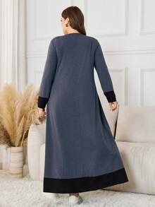 Lacomfia Plus Size Color Block Loose A-Line Dress With Decorative Buttons - Blue - View 2