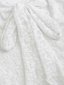 Sweetra 露脐抹胸上衣，饰有蝴蝶结和纹理印花 - 白色 - 查看 4