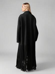 MISSGUIDED Abrigo sastre con hombreras sobredimensionadas y detalles de flecos, prenda de abrigo de declaración de invierno y otoño, chaqueta larga tipo duster - Negro - Ver 2