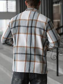 Manfinity Homme 休闲蓝白格子口袋男士衬衫式外套 - 卡其色 - 查看 2