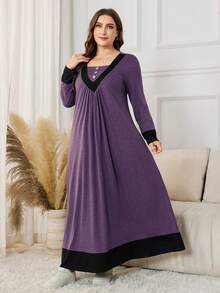Lacomfia Plus Size Color Block Loose A-Line Dress With Decorative Buttons - Purple - View 3