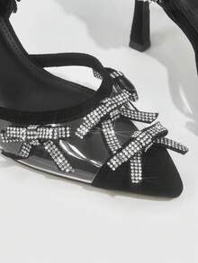 蝴蝶結針跟鞋，附腳踝帶