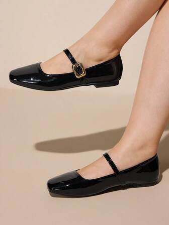 CUCCOO CURVES 舒适休闲简约搭扣女式宽楦平底鞋