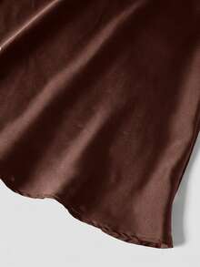 Firerie Elegant enfärgad kjol i plusstorlek, lämplig för pendling