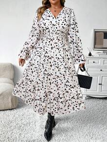SHEIN Clasi 大码女装秋冬时尚休闲V领碎花长款收腰连衣裙，修身显瘦长款女装 - 白色 - 查看 5