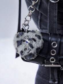ROMWE Kawaii 1 Stück Y2K Retro Chic Punk High-End grau Kunstfell Tierdruck Nieten 3D Herz Kristall Cut Out Kreuz DIY Schlüsselanhänger Taschenbaumler, geeignet für Frauen, Alltagstragen, Urlaubsgeschenk - Grau-31 - Übersicht 2