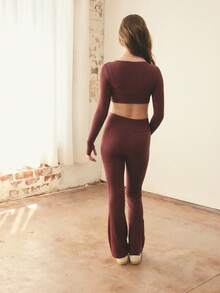 Teen Girls 2 Pieces Long Sleeve Activewear Set, Crimson Red, High Stretch Soft Fabric With Chest Ruched Design Long Sleeve Crop Top And Flare Pants