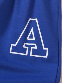 SHEIN 2 件套年轻男孩学院风套装，黑色针织毛衣，白色袖子，大写字母“A”印花，配套印花运动裤，罗纹领口、袖口和下摆，松紧腰身，舒适休闲运动风格，适合春秋季日常穿着、上学、旅行