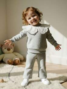 Souflis Souflis 女婴6个月-3岁春季两件套休闲日常宽松套装，蕾丝领装饰长袖基础款上衣和简约长裤 - 灰色 - 查看 1