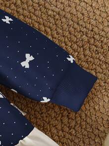 SHEIN Infant Girls' Fashion Embroidered Ruffle Hem Printed Sweatshirt