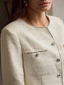 ZEYLAH جاكيت نسائية أنيقة مزينة بسلسلة - أبيض - مشاهدة 3