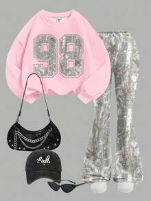 SHEIN Leap Crew 少女秋季迷彩树枝树叶图案，运动数字98印花，美式复古甜美风，高中校园风，网络热销，都市漫步，街头潮流，休闲校园运动风，少女针织圆领字母印花宽松卫衣搭配喇叭裤两件套休闲套装 - 彩色 - 查看 2
