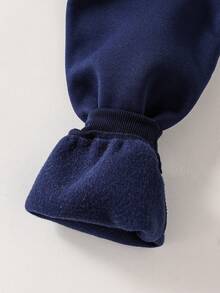 SHEIN ChillGRL 2 pièces Ensemble mode décontractée ample pour adolescentes, top asymétrique avec graphique en anglais et nœud, et pantalon large à carreaux bleus, style de rue, convient pour l'automne et l'hiver