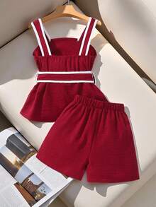 Bộ áo thun cho bé gái tuổi teen, áo tank top màu đen phối viền trắng, thiết kế thắt lưng, kết hợp với quần short, kiểu dáng đơn giản phù hợp cho công sở mùa hè. - Đỏ - Xem 2