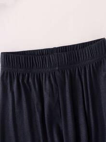 SHEIN 两件套男童贴身夜光火焰图案圆领长袖T恤和裤子睡衣套装 - 黑色 - 查看 8