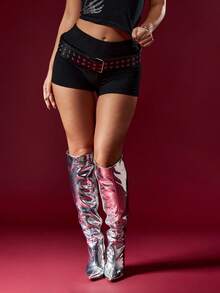 Missguided x Playboy 镶钻兔子黑色热裤，饰有闪亮水晶文字，适合夏季节日和度假穿着 - 銀色 - 查看 3