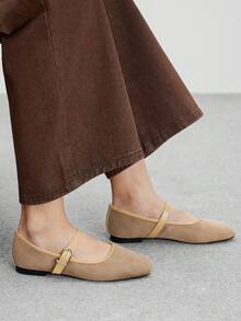 CUCCOO BIZCHIC 女士黑色刺绣可爱蝴蝶结优雅网眼玛丽珍平底鞋 - 駝色 - 查看 9