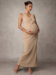 MaterniChic Bộ 2 món áo yếm viền kim loại trang trí cho bà bầu và chân váy midi cạp có thể điều chỉnh, thời trang - Màu Khaki - Xem 4