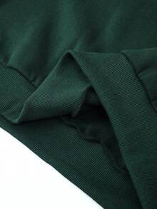 Manfinity Dauomo 男士休闲标语印花连帽卫衣，秋冬季 - 墨綠色 - 查看 4