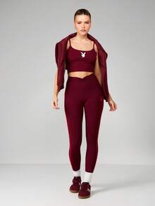 Missguided x Playboy Hochtaillierte Athletik-Leggings mit Seitenstreifen-Detail und Hase-Logo für einen aktiven Lebensstil und Fitness-Training - Bordeaux - Übersicht 5