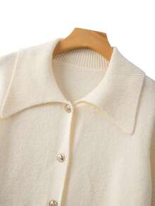 GlowEve CURVE Women's Casual Turndown Collar Long Sleeve Loose Fit Plus Size Cardigan, Outerwear For Autumn/Winter - Apricot - View 3