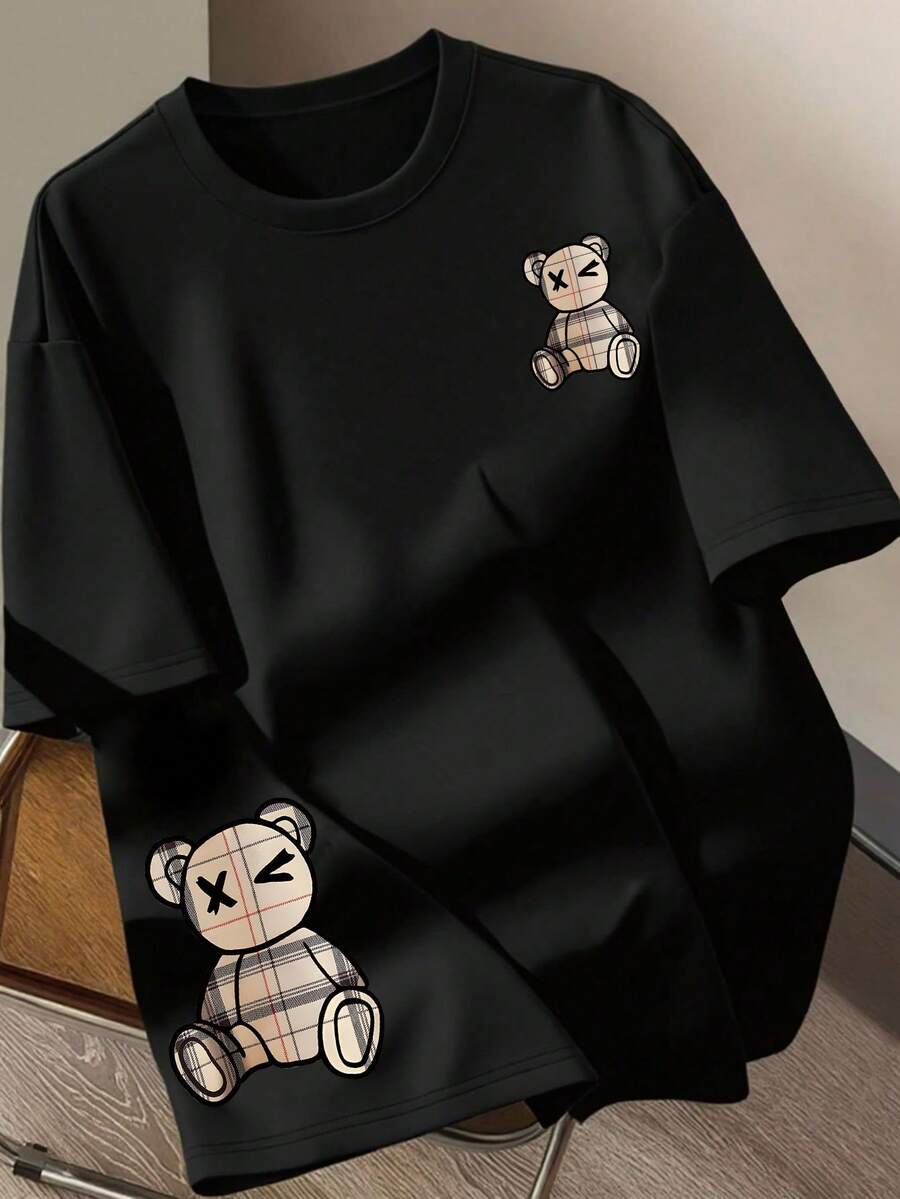 SHEIN Camiseta de manga corta de cuello redondo con estampado de oso de dibujos animados, de corte holgado y casual para mujer - Negro - Ver 1