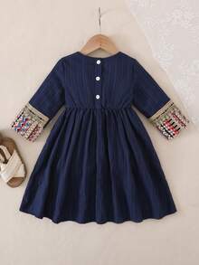SHEIN Baby Girl Casual Retro Pattern Dress, Suitable For Spring, Summer, Autumn, Home, Outdoor, Holiday, Party, Daily Wear - Multicolor - View 2