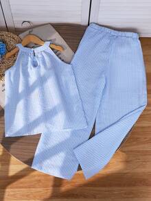 SHEIN Set med randig halterneck-topp och byxor för två flickor, semester och avslappnad stil - Blått och Vitt - Visa 2