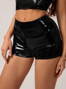 SHEIN Tall 女士夏季时尚性感纯色低腰PU皮革Y2K红色迷你短裤 - 黑色 - 查看 4