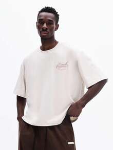 Áo thun SUMWON dáng rộng in họa tiết chữ nổi trên ngực, cổ tròn, tay ngắn, chất liệu cotton, phong cách đường phố, đô thị, mùa xuân hè, trơn. - Màu be - Xem 1