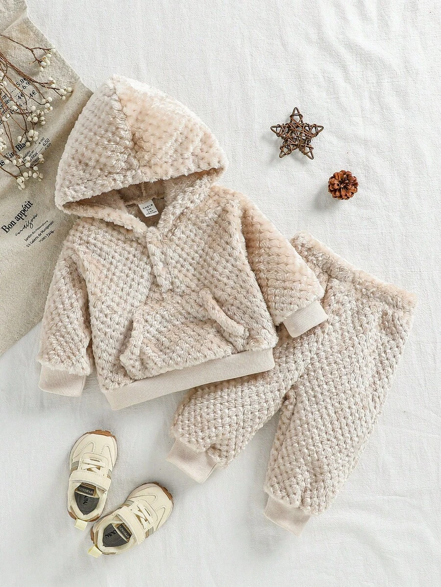 2pcs Baby Boy Warm & Fashionable Apricot Plush Kangaroo Pocket Hoodie And Pants Set, Autumn/Winter - Apricot - View 1