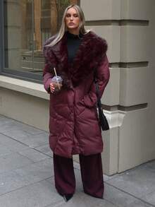 Aloruh Abrigo acolchado de longitud media con cuello de piel sintética para mujer, abrigo de invierno color vino tinto, abrigo burdeos, estilo "Old Money", elegante para ir al trabajo, casual de negocios, invierno, otoño - Burdeos - Ver 3