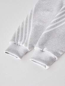 SHEIN ChillGRL 2pcs Girls Casual Outfit: Hooded Long Sleeve Jacket With Printed & Striped Sleeves, Paired With Loose Straight Leg Pants, Suitable For Leisure & Sports - Light Grey - View 6