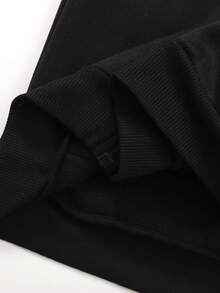 SHEIN 少女两件套服装，黑色连帽卫衣，秋季休闲套装，适合儿童日常穿着，返校、典礼、日常、学校、旅行、运动、秋冬季、新年、圣诞节等场合。 - 黑色 - 查看 9