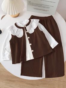三件套女童套装，杏色针织背心搭配同色系阔腿裤，白色高领长袖上衣，舒适休闲，适合秋冬季穿着。 - 棕色 - 查看 3