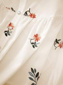 GlowEve CURVE 大码女式碎花印花休闲宽松衬衫，荷叶袖设计，适合春夏穿着，百搭时尚。 - 彩色 - 查看 5