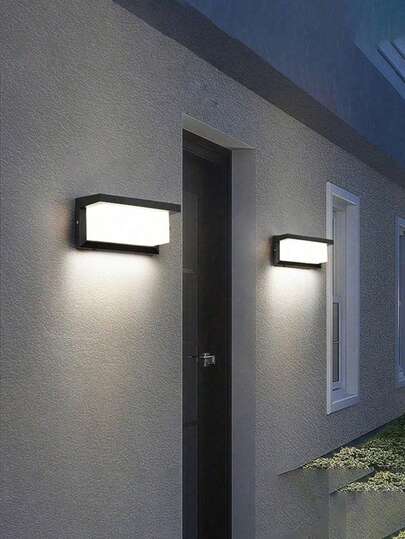 太阳能灯，方形和弧形，超强防水，户外、庭院、花园必备，可壁挂安装，带运动传感器，智能设计，夜间自动开启