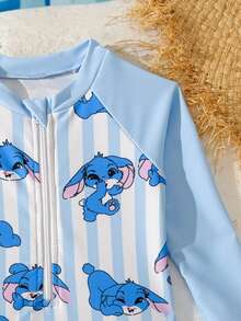 SHEIN 女婴连体防晒泳衣，外星狗印花长袖拉链泳衣，可爱荷叶边装饰 女婴长袖泳衣 女婴防晒泳衣 女婴防晒泳衣 女婴防晒泳衣 儿童泳装 - 藍色 - 查看 4