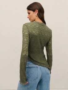 Nöista Áo ren mỏng manh màu nâu ấm áp với đường viền bất đối xứng độc đáo. Một thiết kế lãng mạn nhưng hiện đại, lý tưởng để mặc nhiều lớp trong kỳ nghỉ hè và xuân. - xanh quân đội - Xem 2