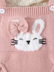 SHEIN Baby Girls' Comfortable Jumpsuit With Cap Sleeves, Bib Pants, Suitable For Autumn/Winter, Newborn, Featuring Cable Knit Cartoon Rabbit Design, Bow Accent, Elegant & Versatile, Suitable For Home, Outings, Travel, Daycare