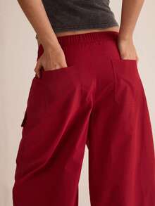 Easelle 街头风休闲红色编织弯刀女裤 - 酒紅色 - 查看 4